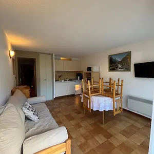 Hountanet Appart 5 Personnes Vue Montagne Avec Jardin Appartement